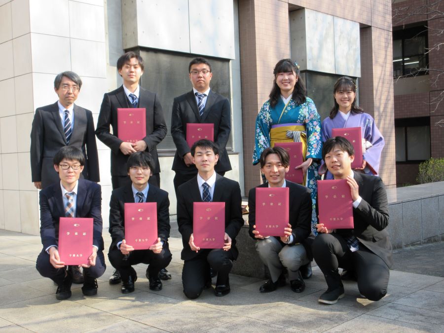 2025年3月23日千葉大学卒業式・大学院物理学コース修了式。